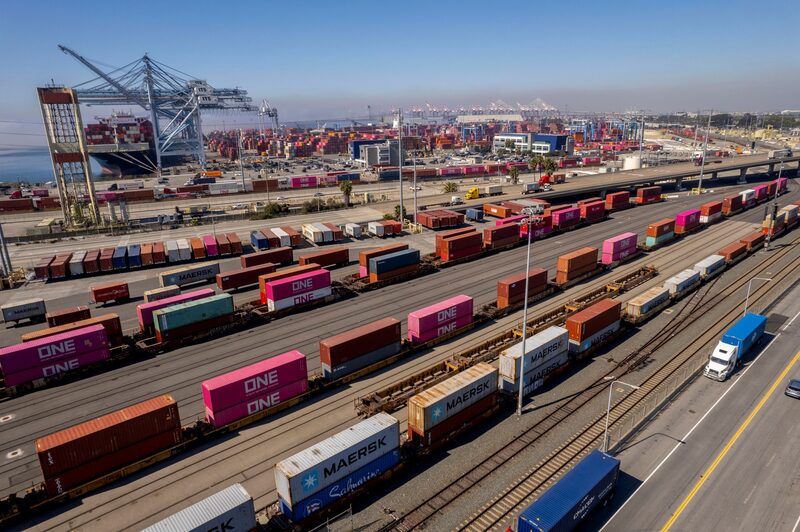 Los economistas esperaban una brecha de US$139.000 millones, según la estimación mediana de una encuesta de Bloomberg. Los economistas esperaban una brecha de US$139.000 millones, según la estimación mediana de una encuesta de Bloomberg.