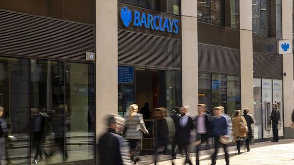 Barclays recomienda cautela en bolsa ante un septiembre marcado por la volatilidad Barclays recomienda cautela en bolsa ante un septiembre marcado por la volatilidad