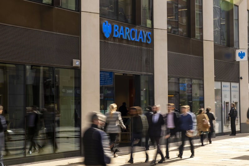 Una sucursal del banco Barclays Plc en Londres, Reino Unido. Una sucursal del banco Barclays Plc en Londres, Reino Unido.