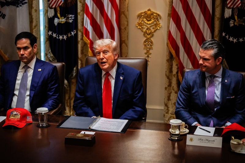 Marco Rubio, a la izquierda, Donald Trump y Pete Hegseth el 27 de mayo. Marco Rubio, a la izquierda, Donald Trump y Pete Hegseth el 27 de mayo.