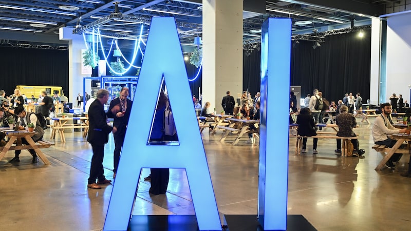 CEOs brasileiros planejam acelerar investimentos em IA, diz EY-Parthenon CEOs brasileiros planejam acelerar investimentos em IA, diz EY-Parthenon