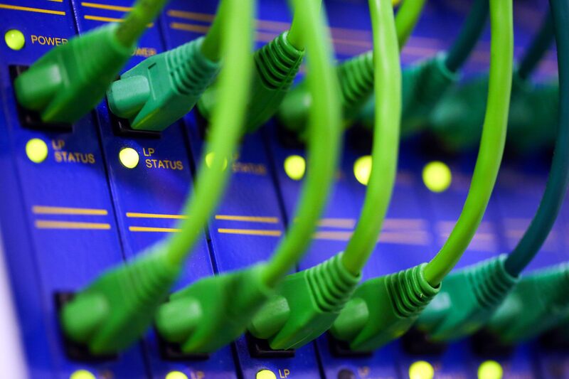 70% dos incidentes estão associados a ataques multifatoriais; finanças, varejo, telecomunicações e saúde foram áreas mais afetadas. (Foto: Bloomberg) 70% dos incidentes estão associados a ataques multifatoriais; finanças, varejo, telecomunicações e saúde foram áreas mais afetadas. (Foto: Bloomberg)