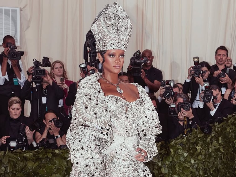 Rihanna en la MET Gala. Rihanna en la MET Gala.