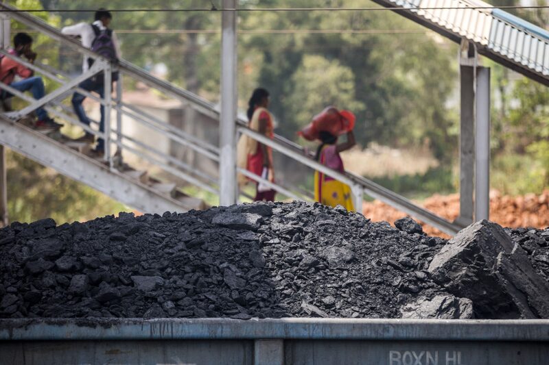 Akanksha Kumari, do estado de Jharkhand, ingressou na empresa Coal India como engenheira de minas na mina subterrânea de Churi Akanksha Kumari, do estado de Jharkhand, ingressou na empresa Coal India como engenheira de minas na mina subterrânea de Churi