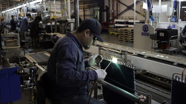 Empleo en Argentina: cómo está el mercado de trabajo en medio del debate por la reforma laboral Empleo en Argentina: cómo está el mercado de trabajo en medio del debate por la reforma laboral