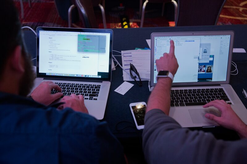 De acordo com a Cepal, o comércio de serviços modernos refere-se a serviços que são comercializados principalmente pela internet e outras mídias digitais De acordo com a Cepal, o comércio de serviços modernos refere-se a serviços que são comercializados principalmente pela internet e outras mídias digitais