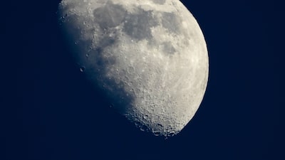 China dice que su misión a la Luna va por buen camino; la NASA sufre contratiempos China dice que su misión a la Luna va por buen camino; la NASA sufre contratiempos