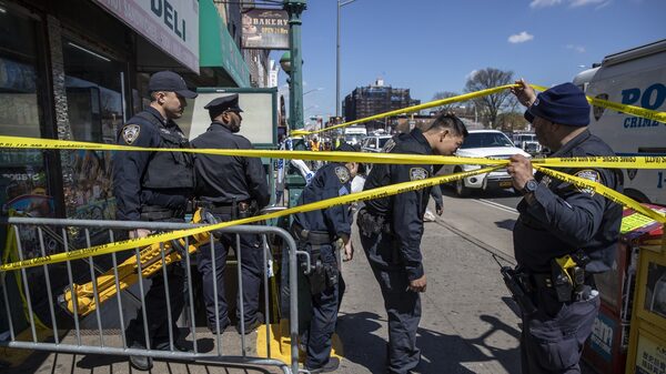 Persona de interés en Nueva York pasa a ser sospechoso del tiroteo en el metro Persona de interés en Nueva York pasa a ser sospechoso del tiroteo en el metro
