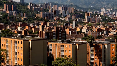 El FMI prevé que Colombia crezca apenas 2,2% en 2026 y quede por debajo del promedio de América Latina El FMI prevé que Colombia crezca apenas 2,2% en 2026 y quede por debajo del promedio de América Latina