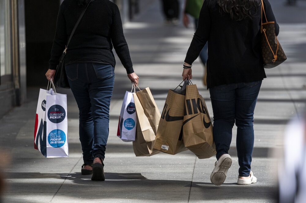 Shoppers As US Retail Sales Show Consumer Standing Firm In Face of Inflation Shoppers As US Retail Sales Show Consumer Standing Firm In Face of Inflation