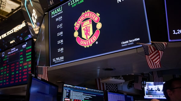 Manchester United estudia refinanciar una deuda de US$425 millones Manchester United estudia refinanciar una deuda de US$425 millones
