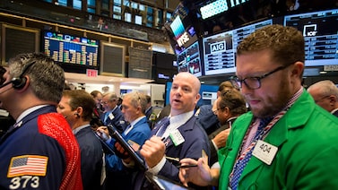 Wall Street cae, el oro se hunde y el dólar tiene su mejor día desde julio tras nominación de Warsh a la Fed Wall Street cae, el oro se hunde y el dólar tiene su mejor día desde julio tras nominación de Warsh a la Fed