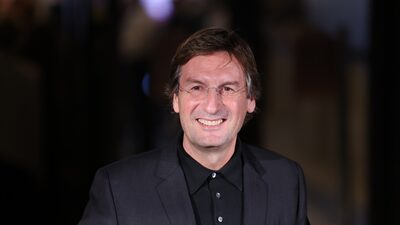 LVMH adia decisão sobre sucessão de Arnault e dá mais poder na moda a Pietro Beccari LVMH adia decisão sobre sucessão de Arnault e dá mais poder na moda a Pietro Beccari