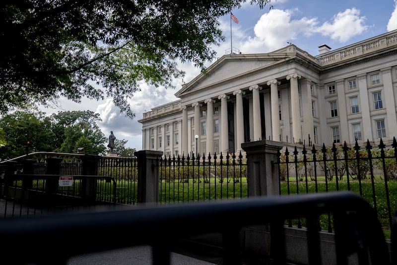2022 Rate Hike In Play As Job Market Heals 2022 Rate Hike In Play As Job Market Heals