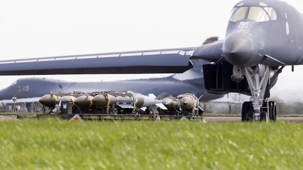 Suiza suspende exportación de armas a Estados Unidos por guerra con Irán Suiza suspende exportación de armas a Estados Unidos por guerra con Irán