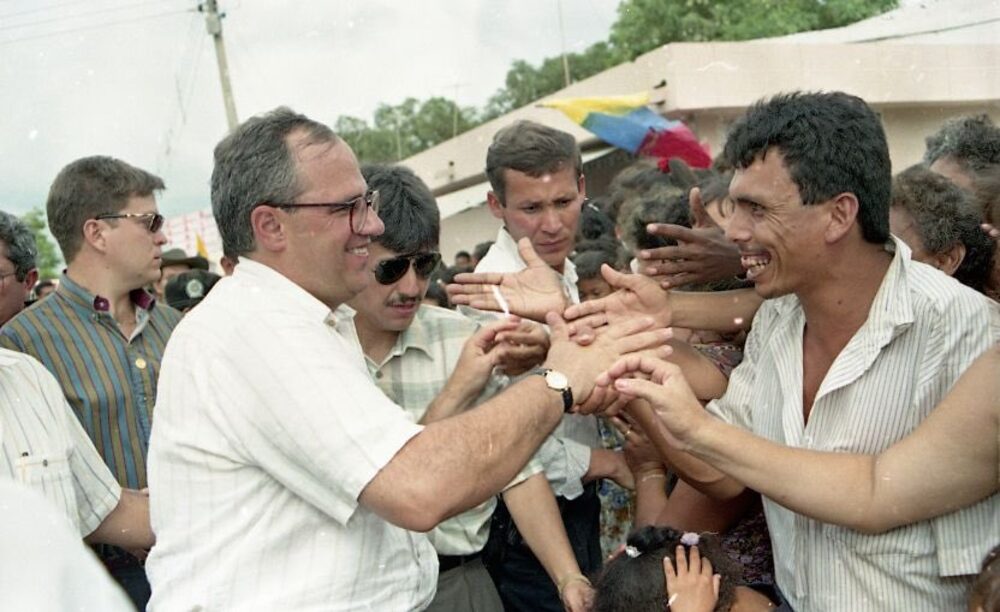 Ernesto Samper, presidente de Colombia de 1994 a 1998. Ernesto Samper, presidente de Colombia de 1994 a 1998.