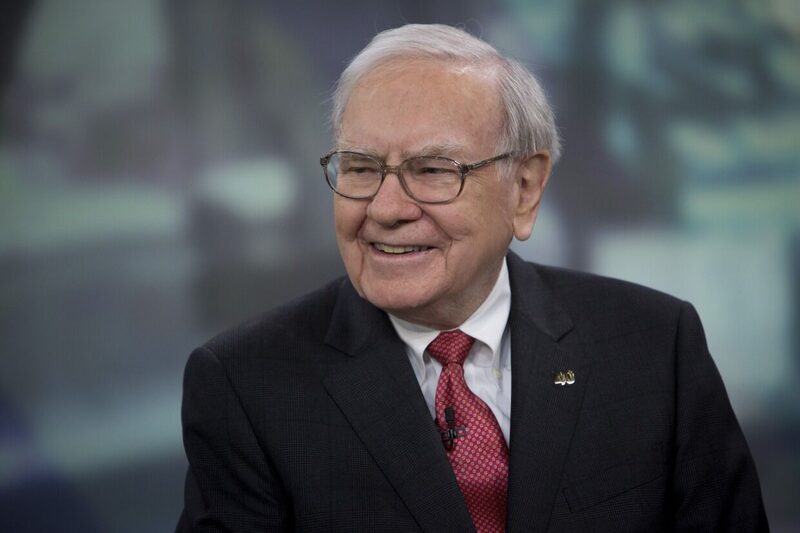 Warren Buffett segue firme com sua aposta no mercado do Japão, a despeito das incertezas globais com Trump no poder (Foto: Scott Eells/Bloomberg) Warren Buffett segue firme com sua aposta no mercado do Japão, a despeito das incertezas globais com Trump no poder (Foto: Scott Eells/Bloomberg)