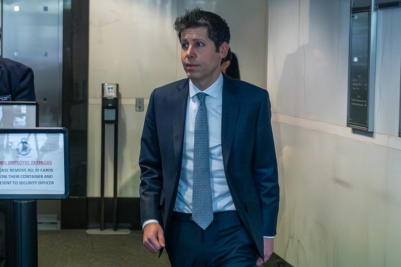 Sam Altman dice que se sintió “incómodo” con la ambición de control de Elon Musk Sam Altman dice que se sintió “incómodo” con la ambición de control de Elon Musk