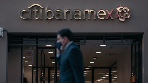 Gobierno mexicano vigila contratación colectiva ante venta de Banamex Gobierno mexicano vigila contratación colectiva ante venta de Banamex