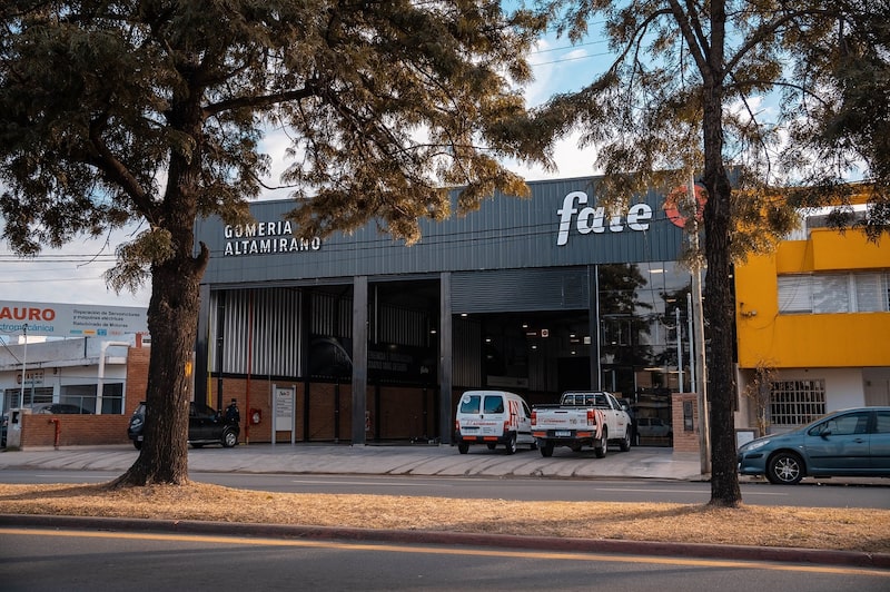 Gomería Altamirano, agente oficial Fate, en Córdoba. Gomería Altamirano, agente oficial Fate, en Córdoba.