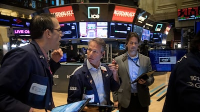 Especuladores del peso mexicano en Chicago se alejan temporalmente de los máximos Especuladores del peso mexicano en Chicago se alejan temporalmente de los máximos