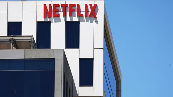 Netflix prueba un acuerdo con Carrefour para atraer más suscriptores al estilo Amazon Netflix prueba un acuerdo con Carrefour para atraer más suscriptores al estilo Amazon