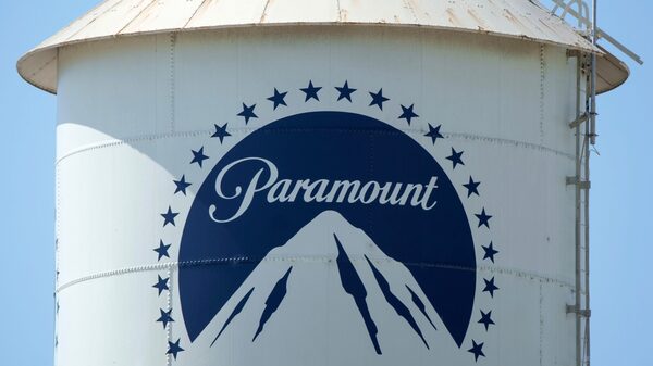 Paramount compra site de notícias dos EUA e escolhe fundadora para chefiar a CBS News Paramount compra site de notícias dos EUA e escolhe fundadora para chefiar a CBS News