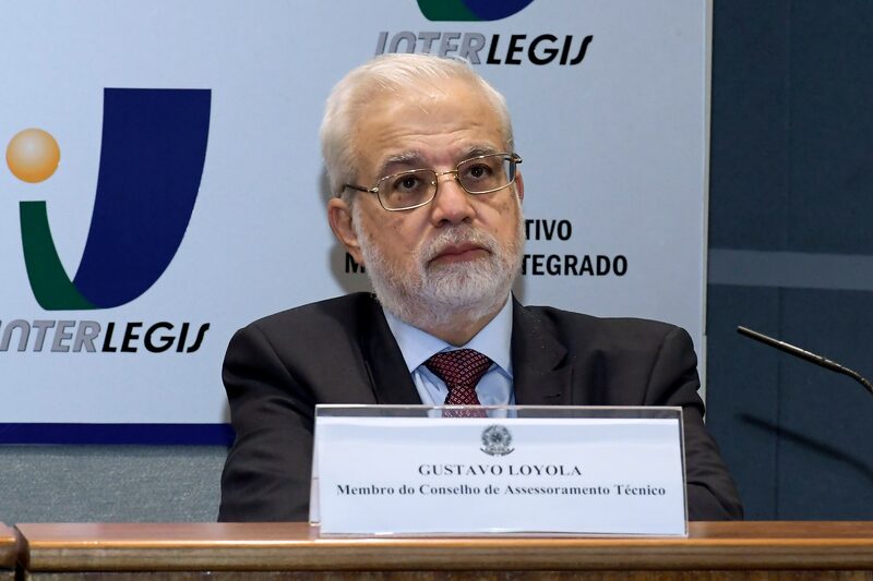 O Copom pode incluir algum “gesto” positivo para o governo no comunicado, mas sem sinalizar claramente um corte de juros para a reunião seguinte O Copom pode incluir algum “gesto” positivo para o governo no comunicado, mas sem sinalizar claramente um corte de juros para a reunião seguinte