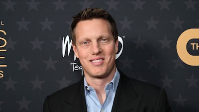 Piloto acrobático y nominado al Óscar: así es el CEO de Paramount que se opone al acuerdo Netflix-Warner Bros. Piloto acrobático y nominado al Óscar: así es el CEO de Paramount que se opone al acuerdo Netflix-Warner Bros.