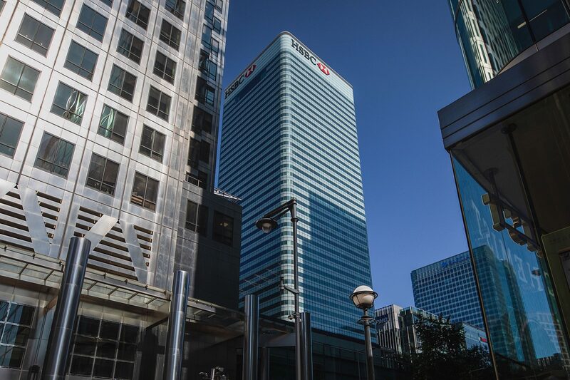 De acordo com a nova configuração, as unidades de soluções financeiras do banco, que incluem seus mercados de capital de dívida, financiamento alavancado e de aquisição, e operações de crédito privado, ficarão lado a lado com seus negócios de finanças corporativas e consultoria estratégica (Foto: Hollie Adams/Bloomberg) De acordo com a nova configuração, as unidades de soluções financeiras do banco, que incluem seus mercados de capital de dívida, financiamento alavancado e de aquisição, e operações de crédito privado, ficarão lado a lado com seus negócios de finanças corporativas e consultoria estratégica (Foto: Hollie Adams/Bloomberg)