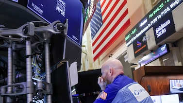 Wall Street abre sin rumbo claro tras el “efecto Anthropic” y el oro recupera los US$5.000 Wall Street abre sin rumbo claro tras el “efecto Anthropic” y el oro recupera los US$5.000
