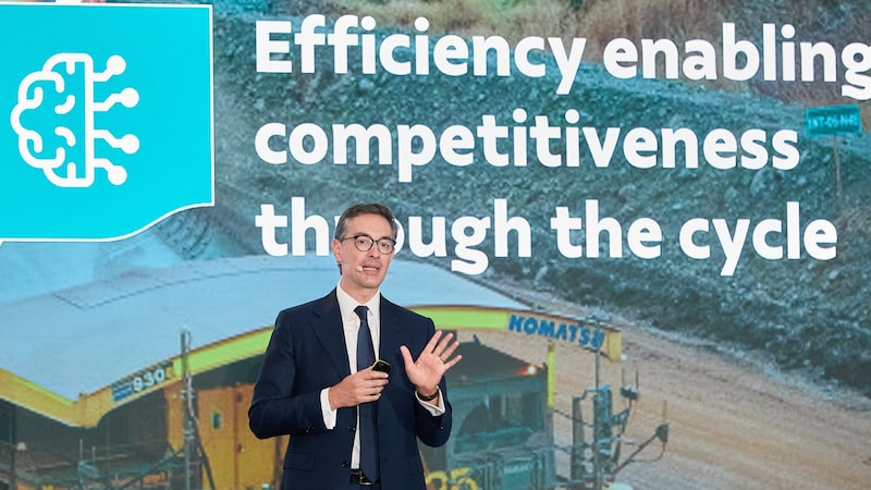 Produção de minério ‘ficará mais cara’ e exigirá preço mais alto, diz CEO da Vale Produção de minério ‘ficará mais cara’ e exigirá preço mais alto, diz CEO da Vale