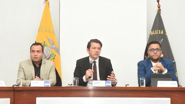 Ecuador: Gobierno enviará nueva ley de inversiones y reforma laboral al Legislativo Ecuador: Gobierno enviará nueva ley de inversiones y reforma laboral al Legislativo