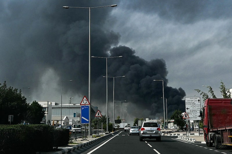 Impacto para economias do Golfo pode ser pior que durante a pandemia de Covid-19, dizem especialistas. (Foto: Mahmud HAMS / AFP via Getty Images) Impacto para economias do Golfo pode ser pior que durante a pandemia de Covid-19, dizem especialistas. (Foto: Mahmud HAMS / AFP via Getty Images)