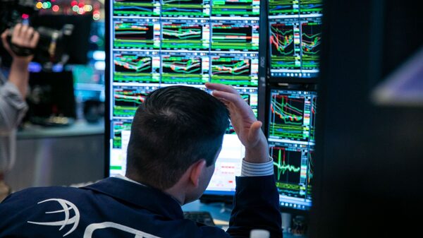 Asia abre con cautela y las bolsas estadounidenses se ven impulsadas por Trump Asia abre con cautela y las bolsas estadounidenses se ven impulsadas por Trump