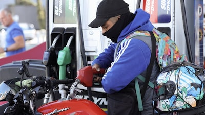 Combustibles más caros en Centroamérica: cómo responden los gobiernos al alza del petróleo Combustibles más caros en Centroamérica: cómo responden los gobiernos al alza del petróleo
