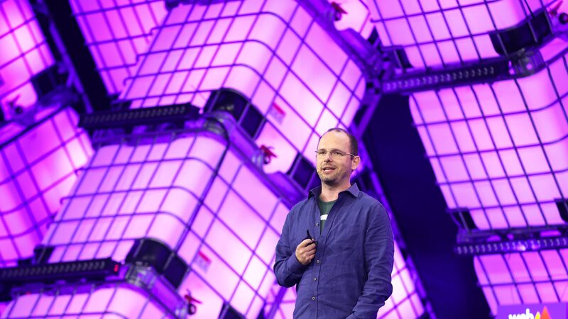 Tecnologia de IA é oportunidade para o Brasil, defende CEO do GitHub Tecnologia de IA é oportunidade para o Brasil, defende CEO do GitHub