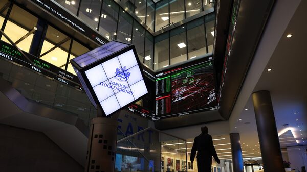 Ex-analista do Goldman que fazia bico em supermercado é condenado por insider trading Ex-analista do Goldman que fazia bico em supermercado é condenado por insider trading