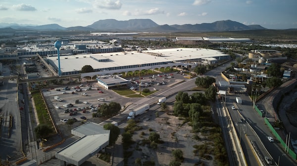 Controles de México para detener contrabando de combustible afectan a automotrices Controles de México para detener contrabando de combustible afectan a automotrices