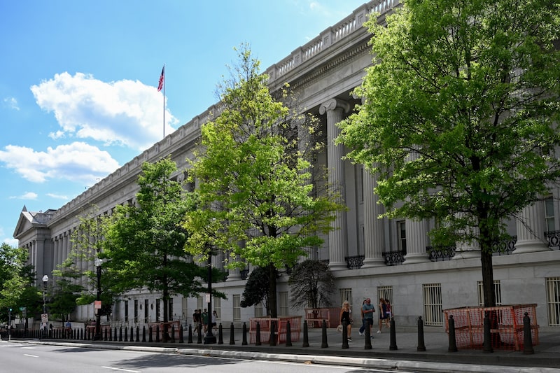 El Departamento del Tesoro de los Estados Unidos en Washington, D.C. Fotógrafo: Alex Wroblewski/Bloomberg. El Departamento del Tesoro de los Estados Unidos en Washington, D.C. Fotógrafo: Alex Wroblewski/Bloomberg.