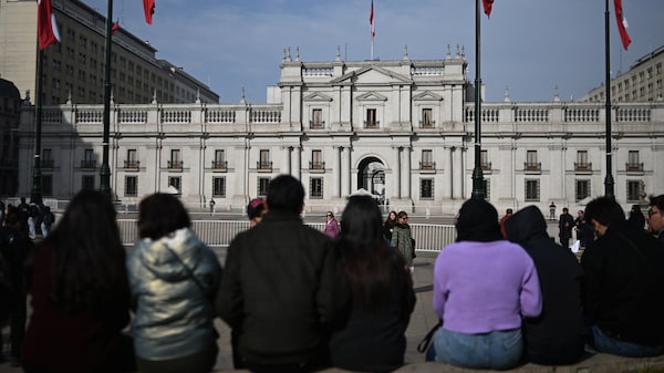 Propuesta para las AFP en Chile: qué prevén los analistas para acciones, bonos y el peso Propuesta para las AFP en Chile: qué prevén los analistas para acciones, bonos y el peso