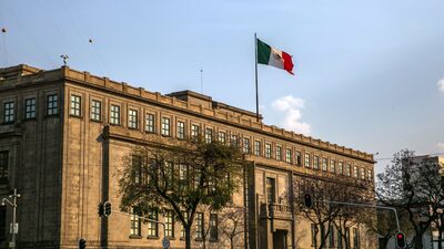 Trabajadores del Poder Judicial inician paros de labores en protesta por reforma de AMLO Trabajadores del Poder Judicial inician paros de labores en protesta por reforma de AMLO