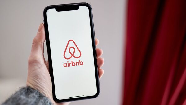 Más que alojamientos: Airbnb expande su negocio con almacenamiento de equipaje y traslados Más que alojamientos: Airbnb expande su negocio con almacenamiento de equipaje y traslados