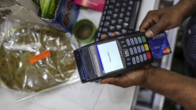 Brazil Congress Looks to Crack Down on Credit Card Rates With 100% Limit Brazil Congress Looks to Crack Down on Credit Card Rates With 100% Limit