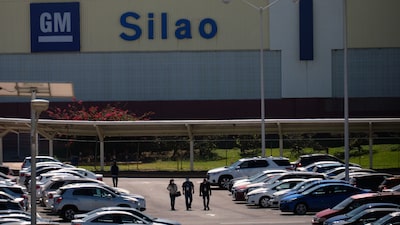 General Motors anuncia inversión en México mientras reconfigura producción en Norteamérica General Motors anuncia inversión en México mientras reconfigura producción en Norteamérica