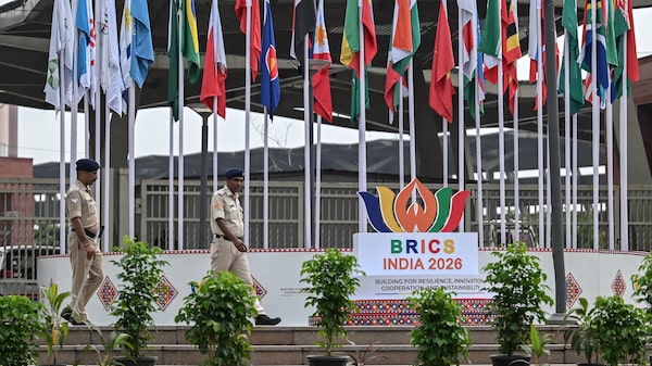 BRICS pide una reforma urgente del FMI y el Banco Mundial para dar más peso a economías emergentes BRICS pide una reforma urgente del FMI y el Banco Mundial para dar más peso a economías emergentes