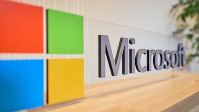 Microsoft evalúa retrasar su meta climática clave por presión energética de la IA Microsoft evalúa retrasar su meta climática clave por presión energética de la IA