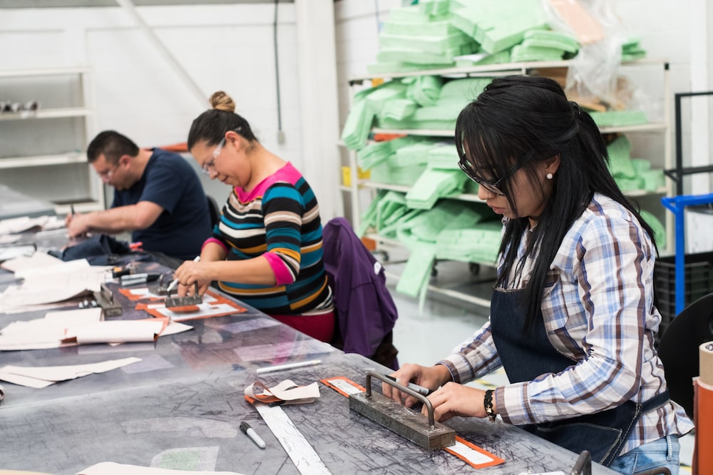 En el análisis, encontró que en los países OCDE, en promedio, el 10% de los empleados trabaja 50 horas o más a la semana en un empleo remunerado. (Foto: Maurico Palos/Bloomberg) En el análisis, encontró que en los países OCDE, en promedio, el 10% de los empleados trabaja 50 horas o más a la semana en un empleo remunerado. (Foto: Maurico Palos/Bloomberg)