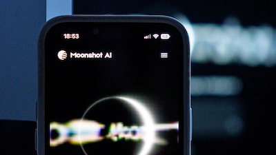 Anthropic acusa a Moonshot de enrutar en secreto consultas de usuarios de Kimi a Claude Anthropic acusa a Moonshot de enrutar en secreto consultas de usuarios de Kimi a Claude