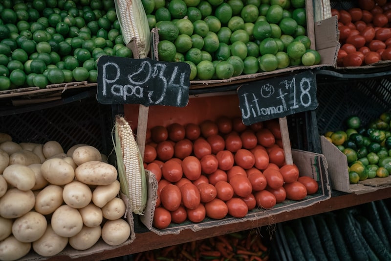 En septiembre el índice de precios subyacente presentó un incremento de 0,67 % mensual y de 8,28 % anual. En septiembre el índice de precios subyacente presentó un incremento de 0,67 % mensual y de 8,28 % anual.
